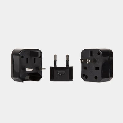 universal adapter plug