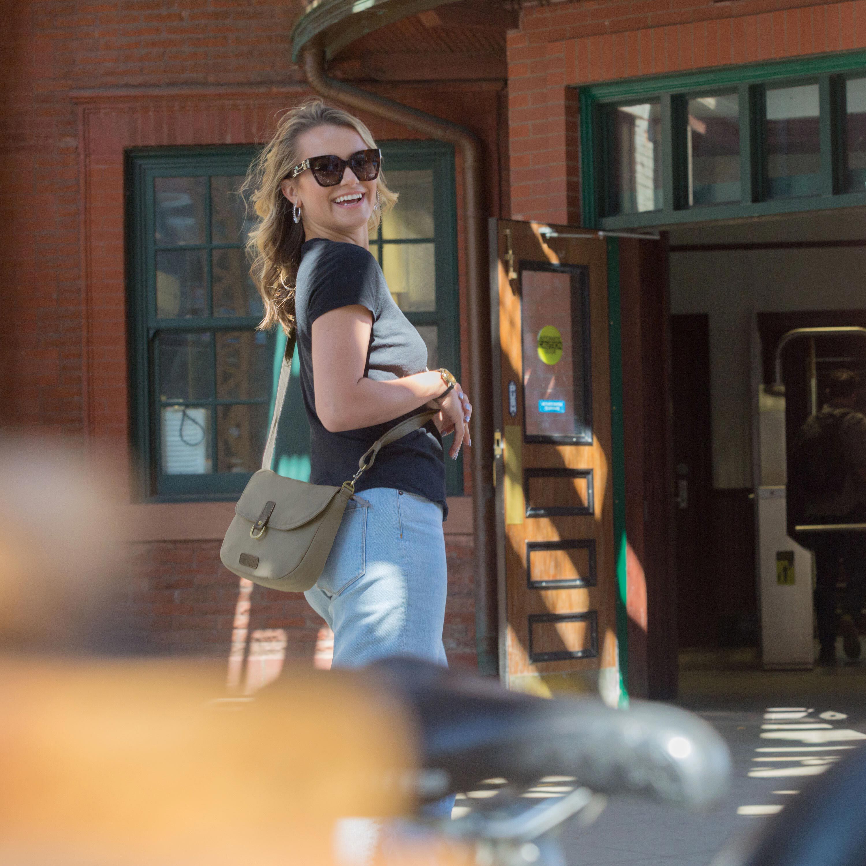 Anti-Theft Courier Saddle Crossbody